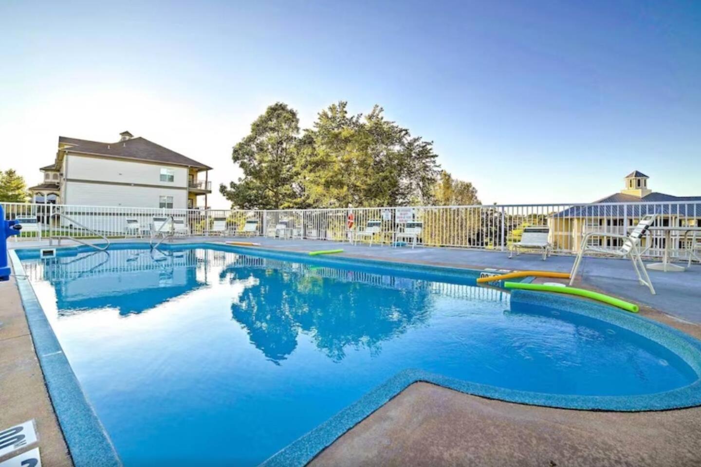 Retreat @ The Hills W/ Pets And Game Room Branson Exteriér fotografie